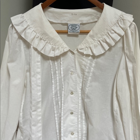 Vintage Laura Ashley White Cream Blouse with Ruffle Detail Made in Ireland - Picture 5 of 6